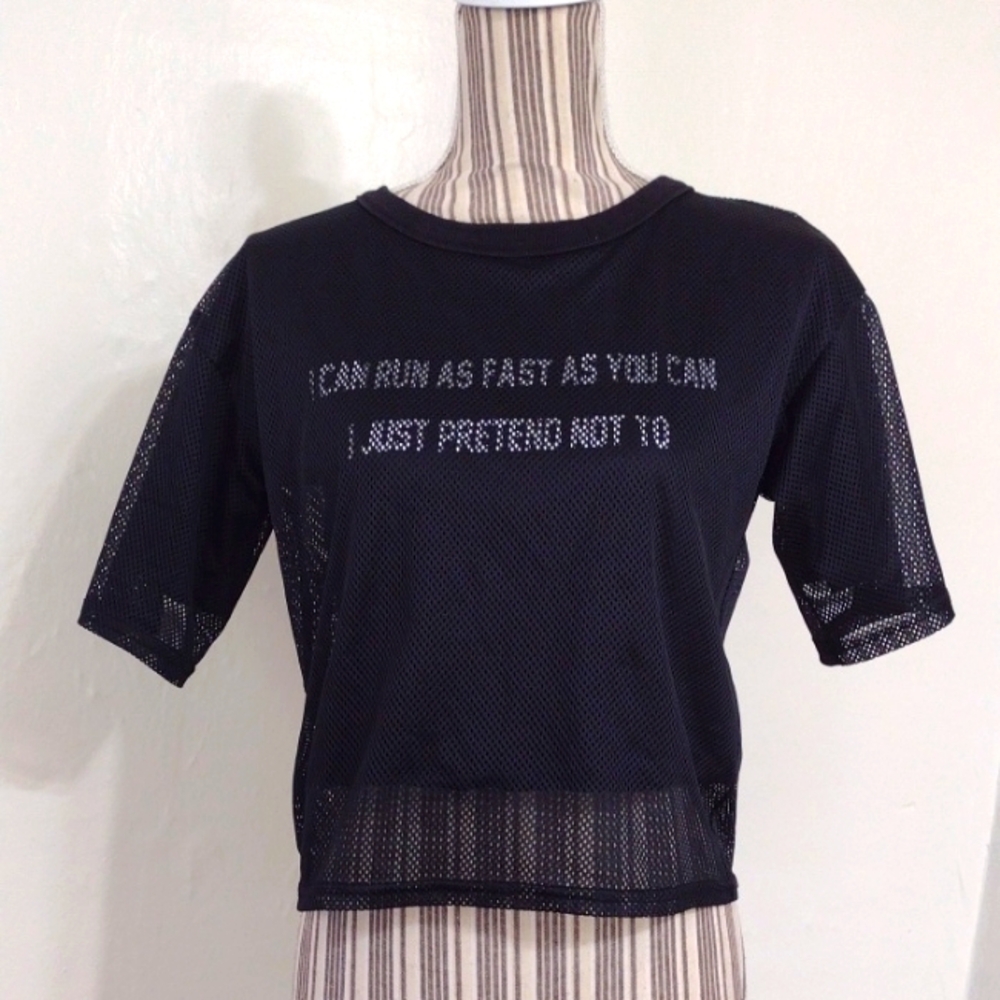 GU Black Layered Crop T-shirt Size S